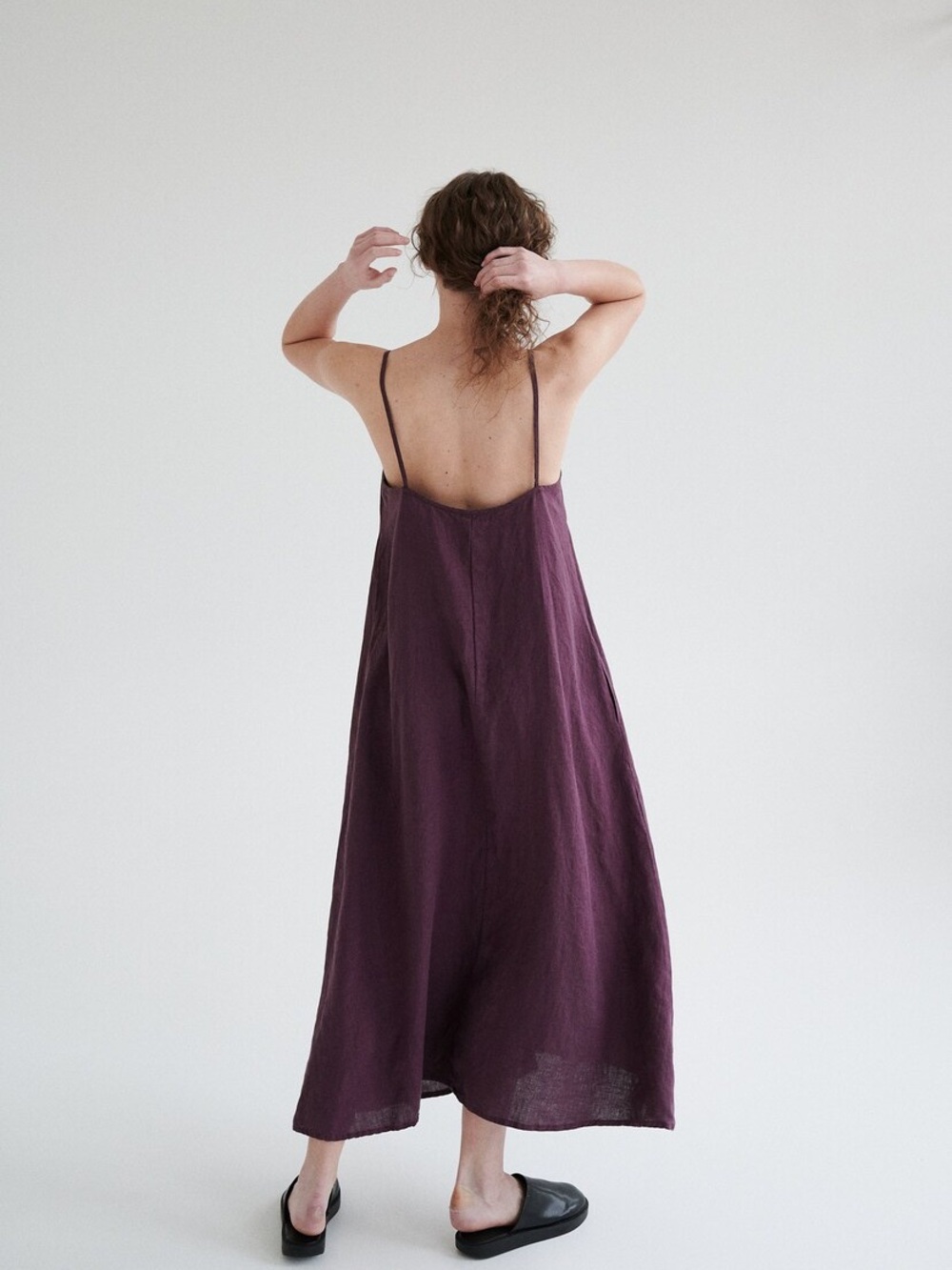Linenfox Maxi Dress Burgundy - Picture 2 of 5